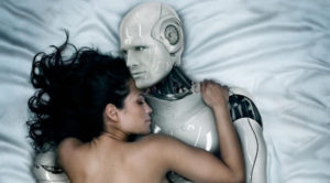 Gelecek 50 yılla ilgili çalışmalar ve tahminler yapan İngiliz gelecek araştırmacısı Dr. Ian Pearson, erkeklere kötü bir haber verdi.Kadınları cinsel yönden her açıdan tatmin edebilecek robotların 2025 yılına kadar geliştirilebileceğini belirten Pearson, bu tarihten itibaren kadınların robotlarla seks yapabileceğini duyurdu. İngiliz bilim adamına göre, 2050 yılına varıldığında ise robotlar, başka robotlarla seks yapabilecek. 